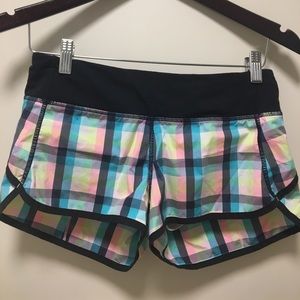 EUC plaid lulu shorts